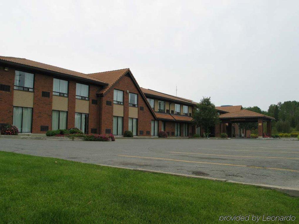 Comfort Inn Kirkland Lake מראה חיצוני תמונה