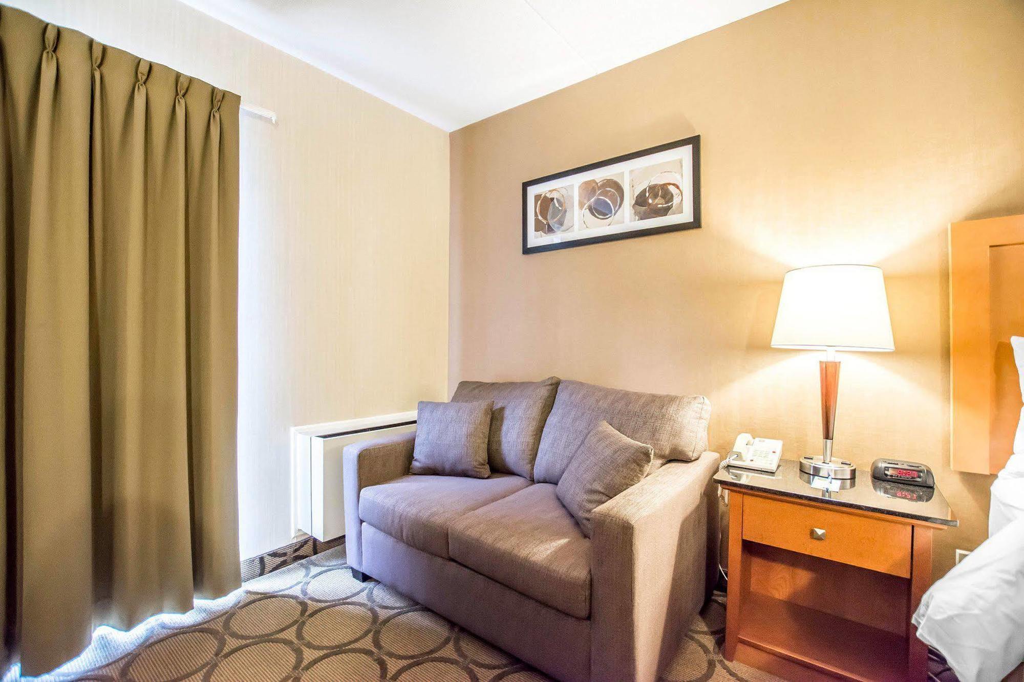 Comfort Inn Kirkland Lake מראה חיצוני תמונה