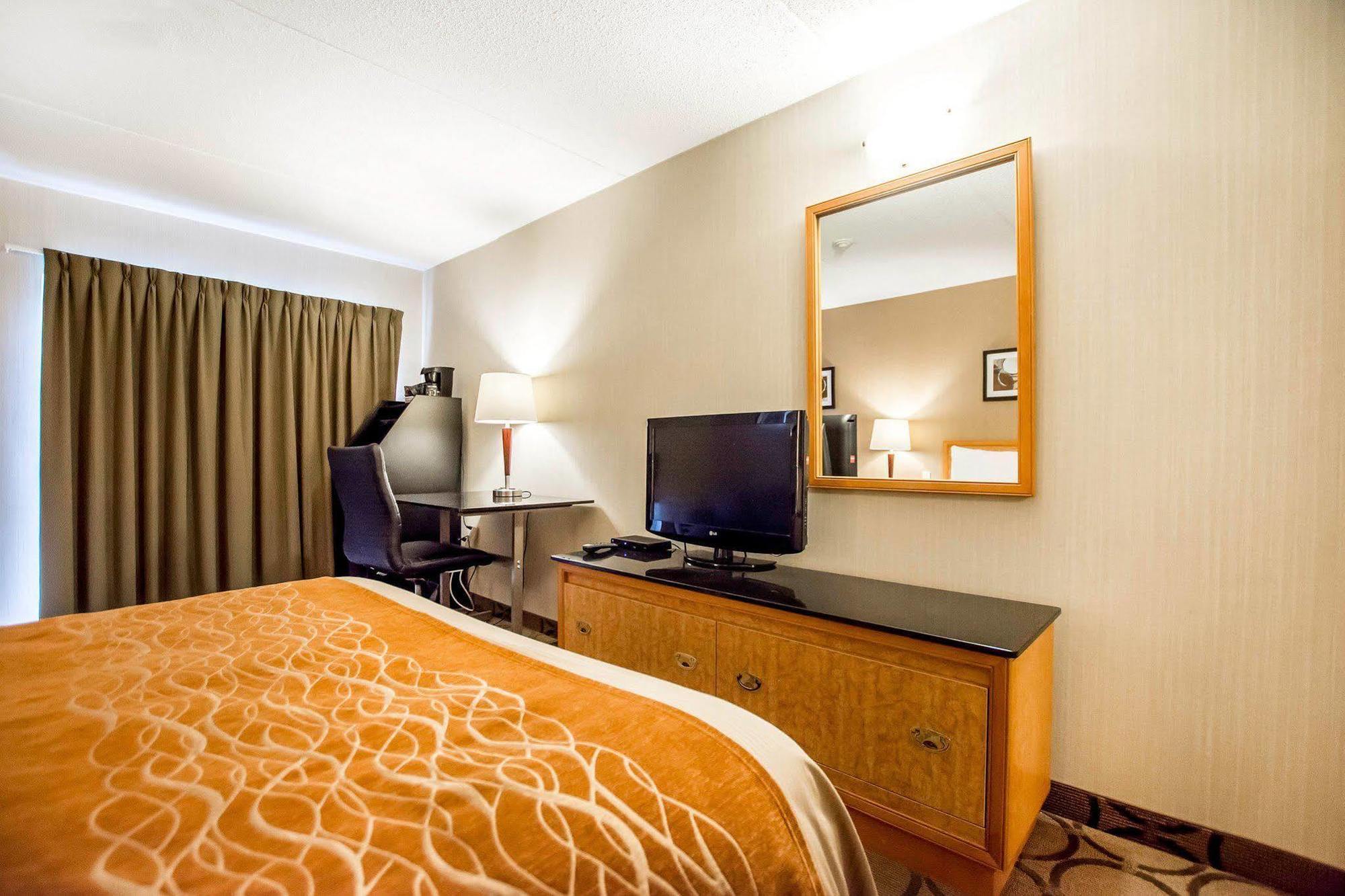 Comfort Inn Kirkland Lake מראה חיצוני תמונה