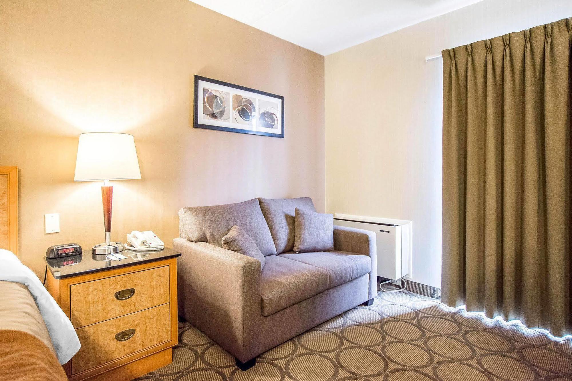Comfort Inn Kirkland Lake מראה חיצוני תמונה