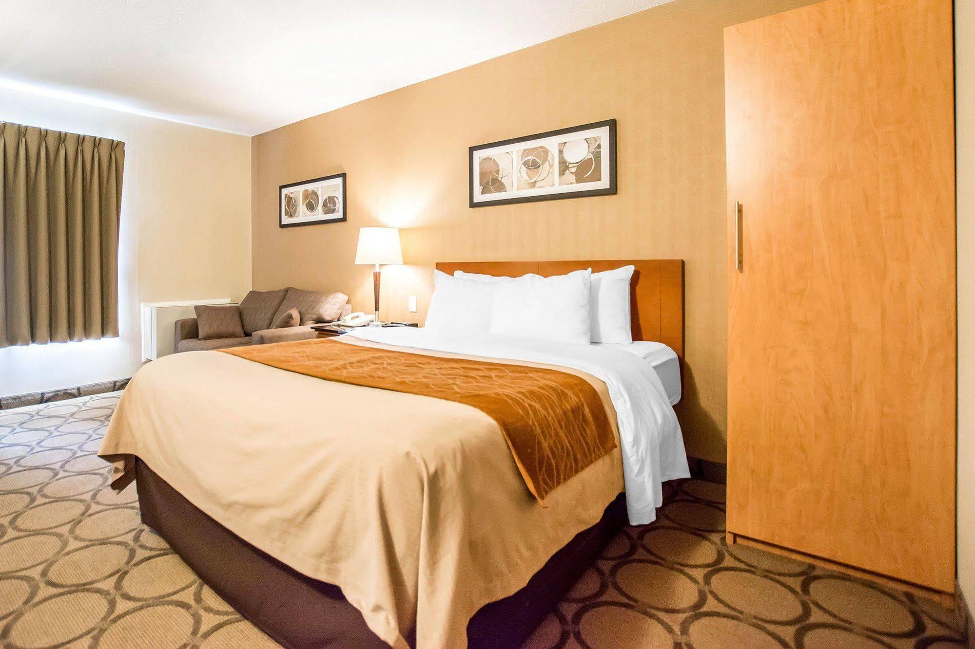 Comfort Inn Kirkland Lake מראה חיצוני תמונה
